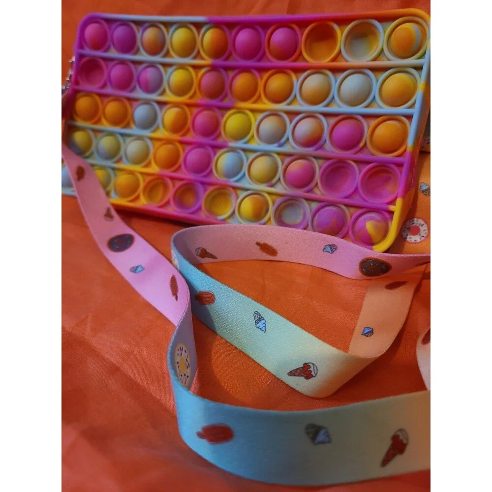 Zerunyiw Pop Purse Fidget Toys, Crossbody Shoulder ​Bag Rainbow Pastels